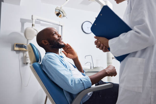 Best Emergency Dental Services for Seniors in Forest Lake, IL